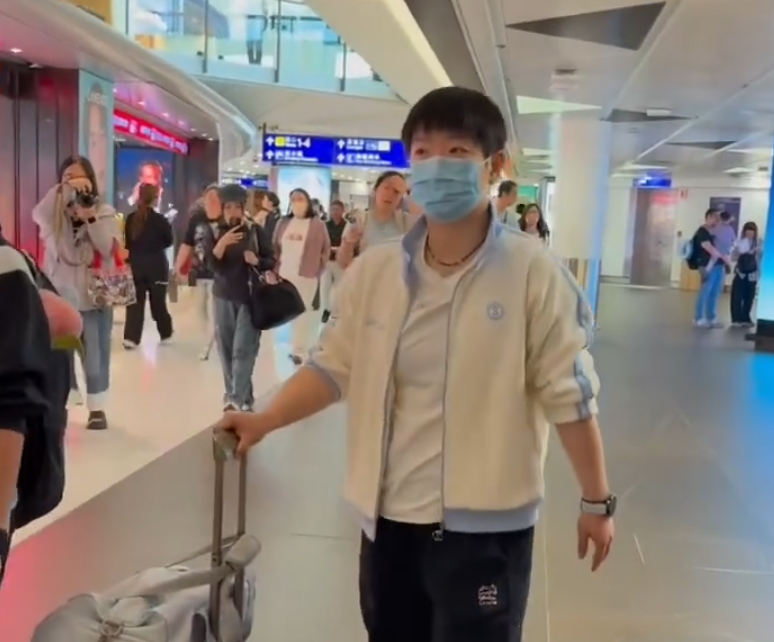 女团夺回了 女团夺回了